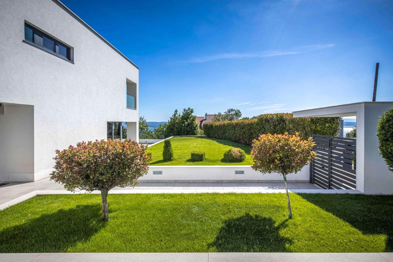 Villa Rina - Luxury Holiday Home Crikvenica Exterior photo