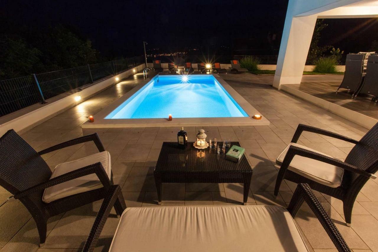 Villa Rina - Luxury Holiday Home Crikvenica Exterior photo