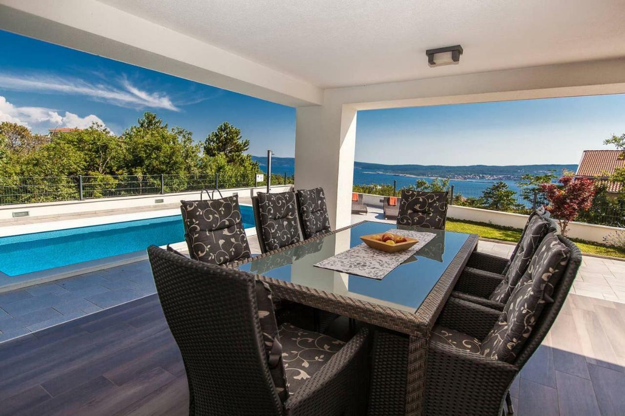 Villa Rina - Luxury Holiday Home Crikvenica Exterior photo