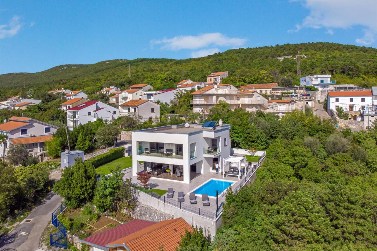 Villa Rina - Luxury Holiday Home Crikvenica Exterior photo